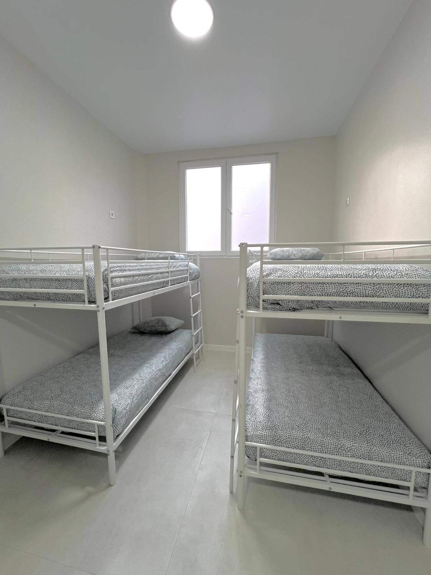Hostel Oasis Madrid Eksteriør bilde